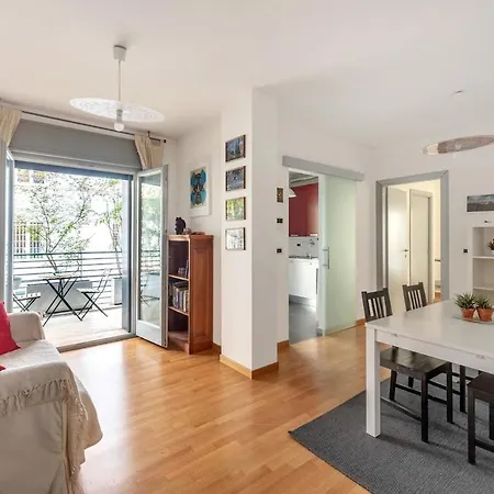 Appartement Private Terrace & Parking