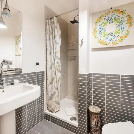 Private Terrace & Parking רומא