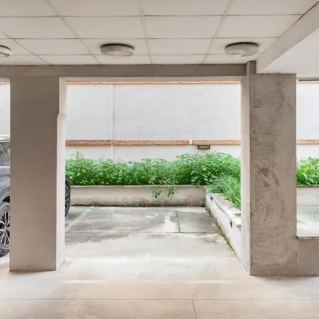 Private Terrace & Parking
